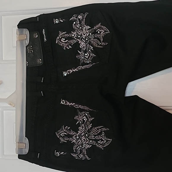 Miss Me Black Skinny Jeans - Picture 5 of 12